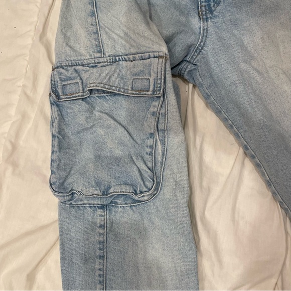 Denim Joggers with Side Pockets from Forever 21 - Picture 6 of 16